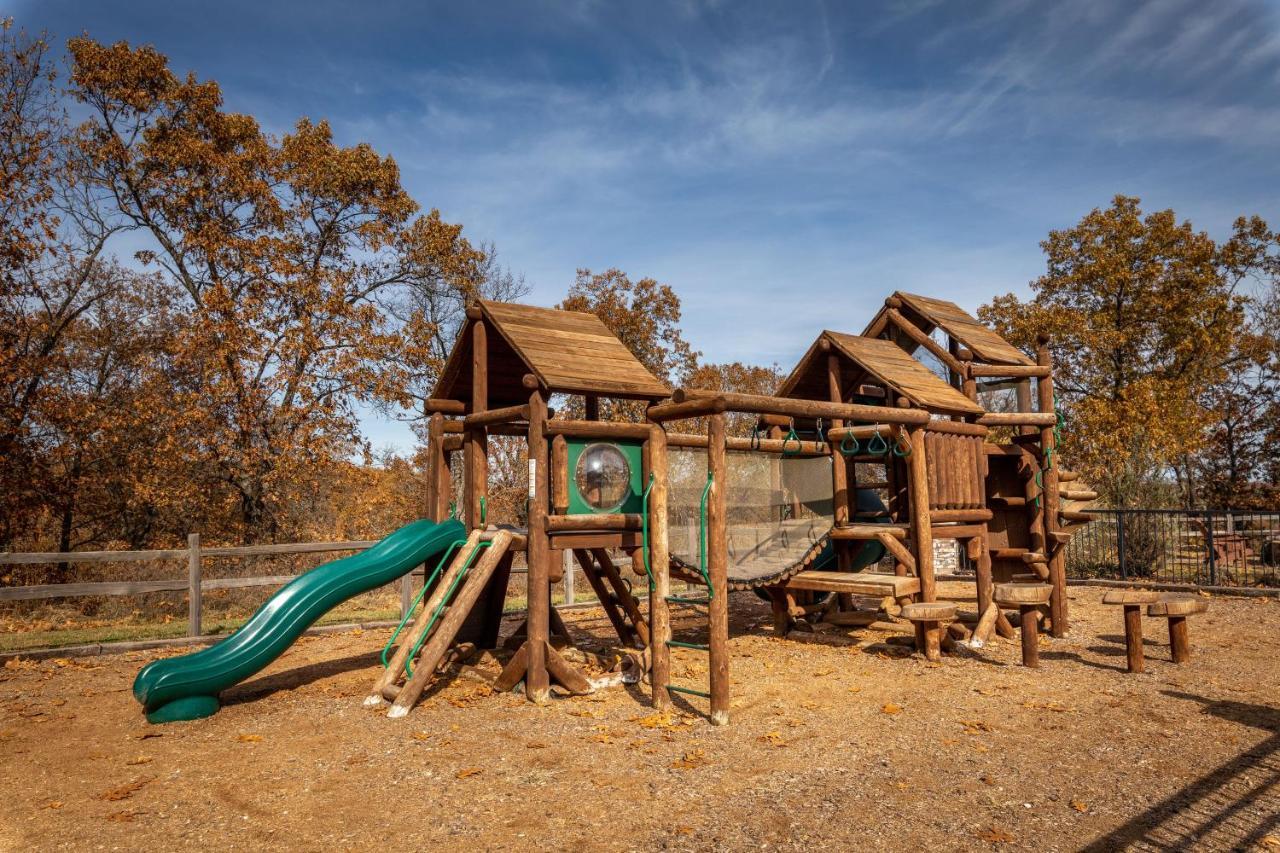 The Lodges At Table Rock By Capital Vacations Branson Exterior photo